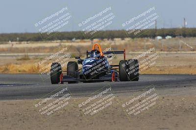 media/Oct-29-2022-CalClub SCCA (Sat) [[e05833b2e9]]/Race Group 2/Qualifying (Sweeper)/